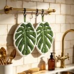 Monstera Leaf Hanging Bathroom & Kitchen Towel